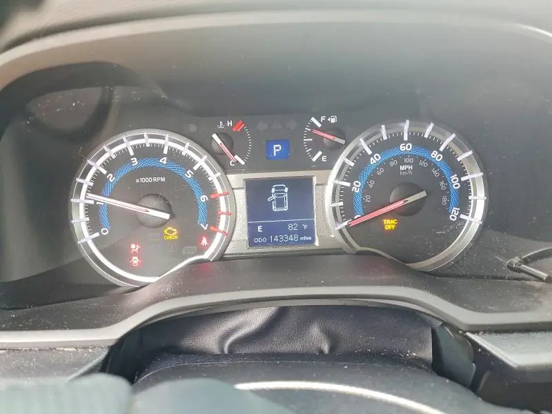 2018 TOYOTA 4RUNNER SR5  