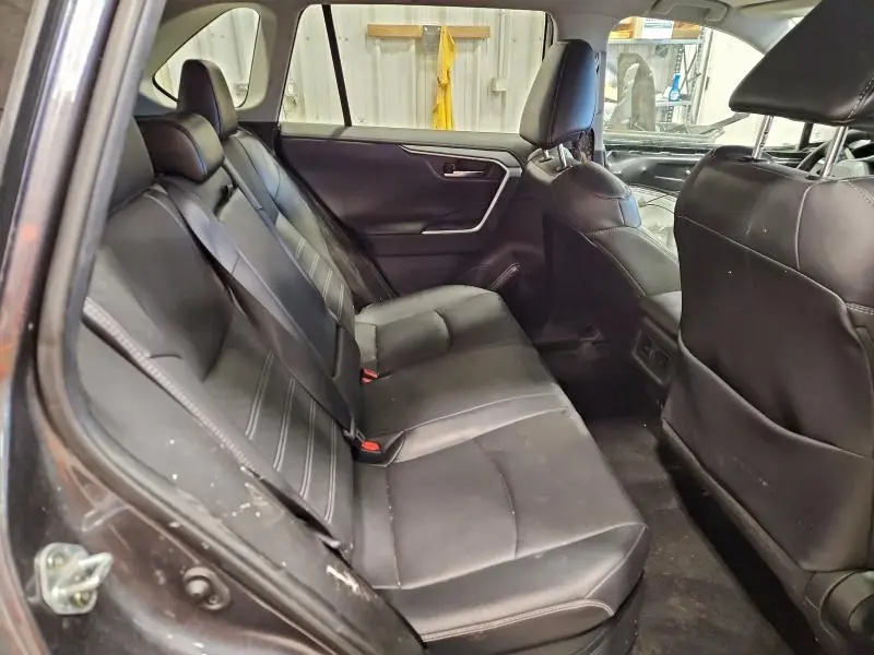 2021 TOYOTA RAV4 LIMITED  