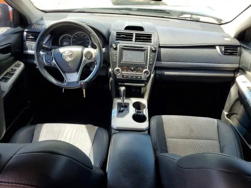 2013 TOYOTA CAMRY SE  