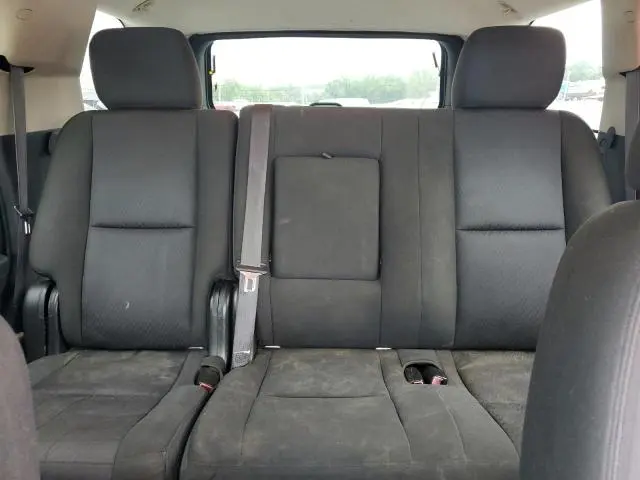 2011 GMC YUKON SLE  