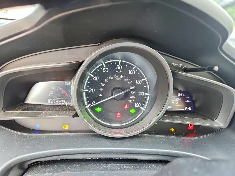 2017 MAZDA 3 TOURING  