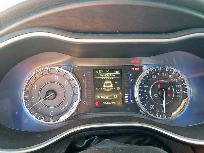 2016 CHRYSLER 200 LX  