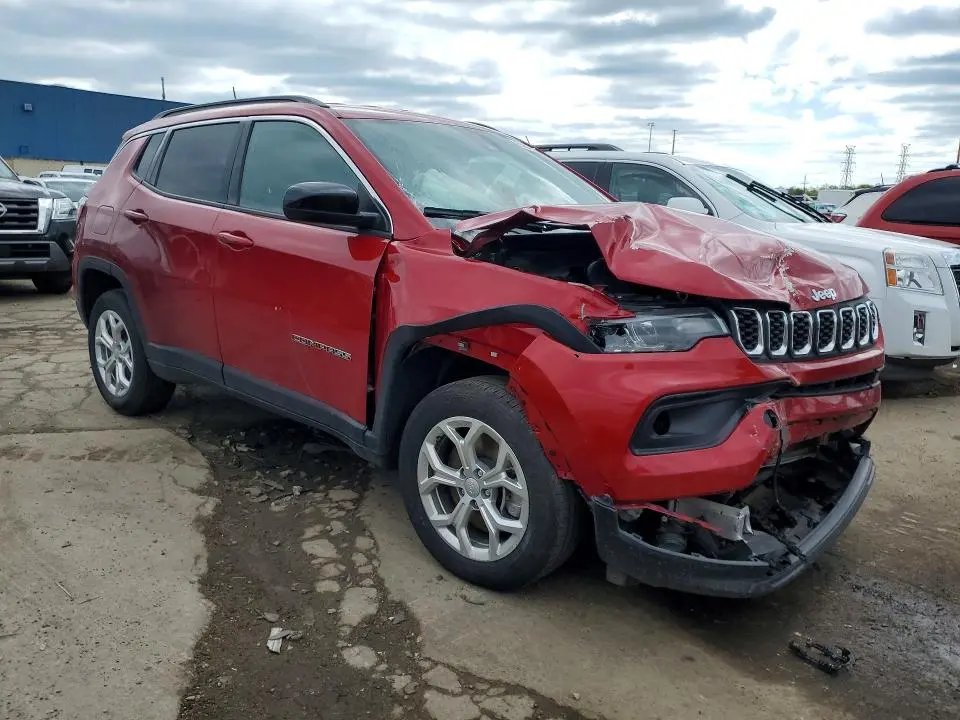 2024 JEEP COMPASS LATITUDE  