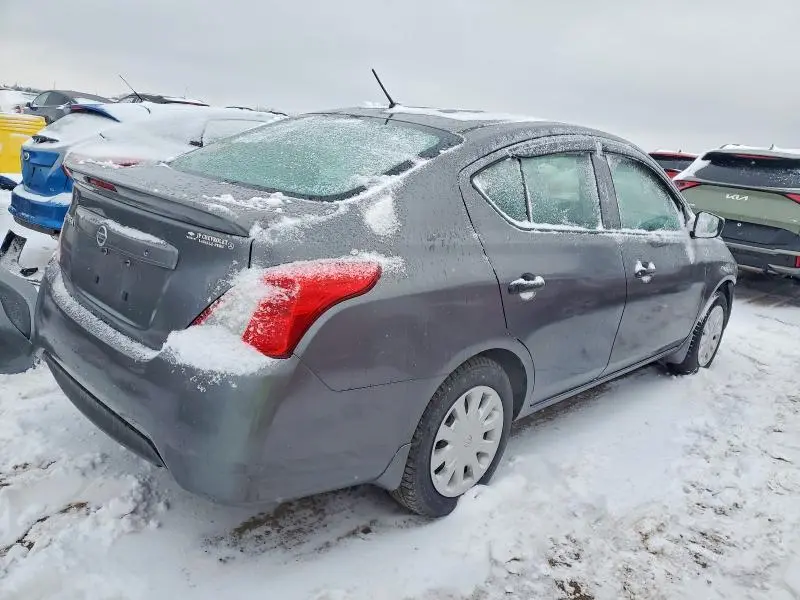 2017 NISSAN VERSA S  
