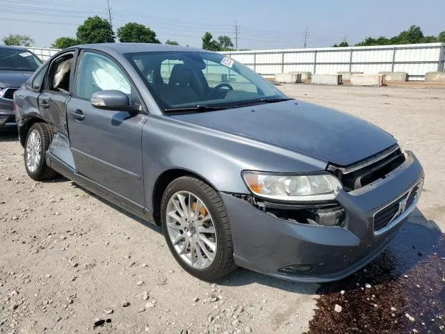 2010 VOLVO S40 2.4I  