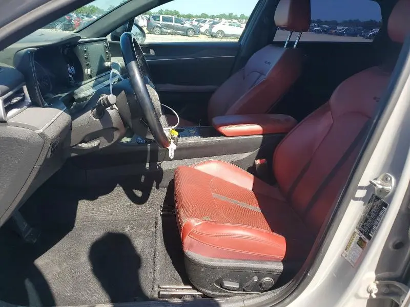 2021 KIA K5 GT LINE  
