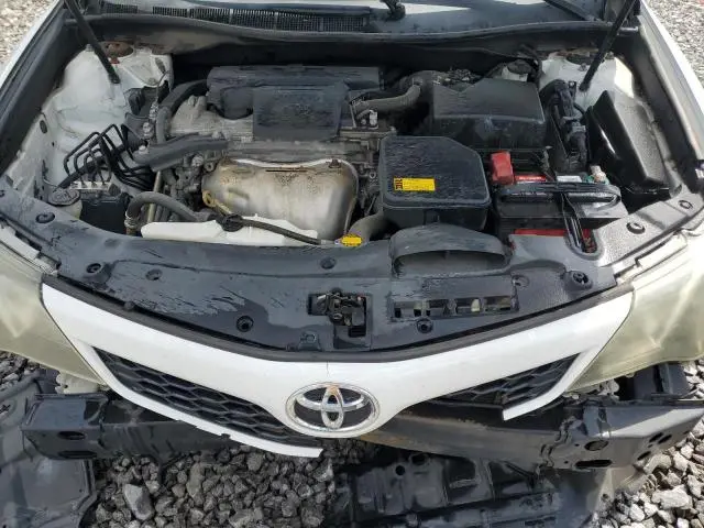 2014 TOYOTA CAMRY SE  