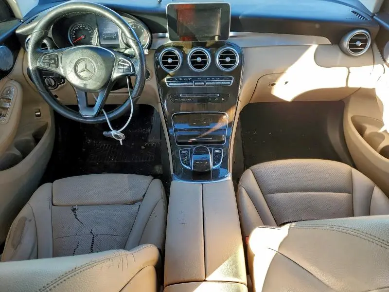 2016 MERCEDES-BENZ GLC 300  