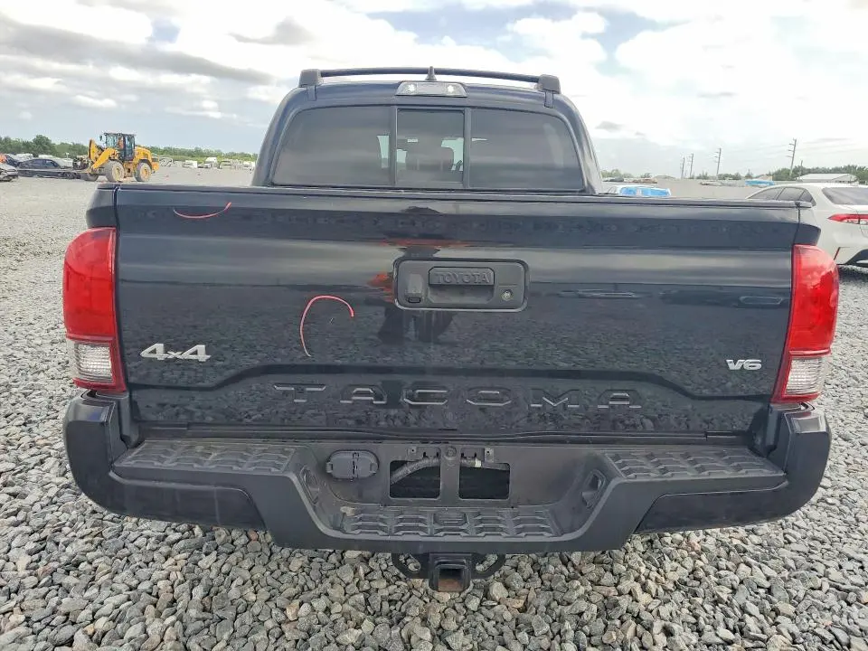 2021 TOYOTA TACOMA SR V6  