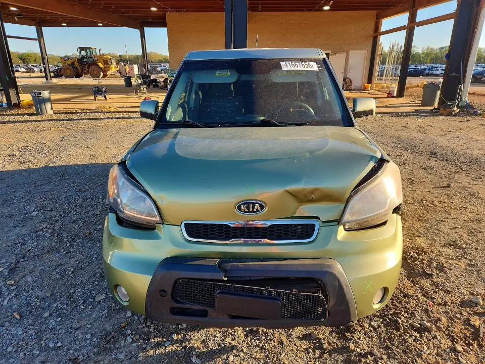2010 KIA SOUL +  
