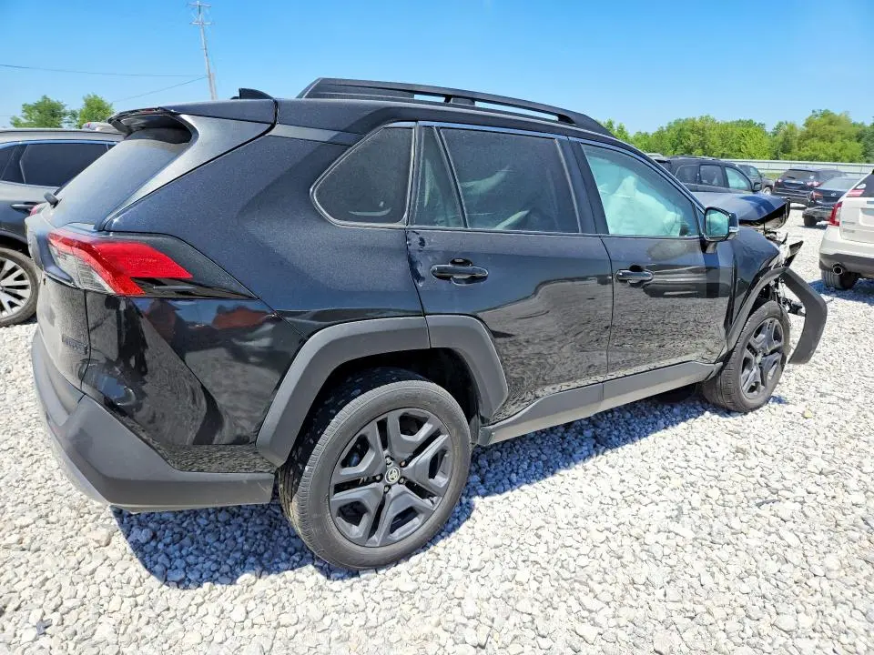 2024 TOYOTA RAV4 ADVENTURE  