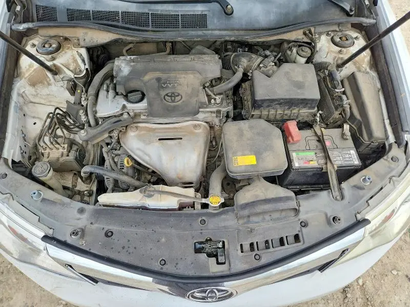 2013 TOYOTA CAMRY XLE  