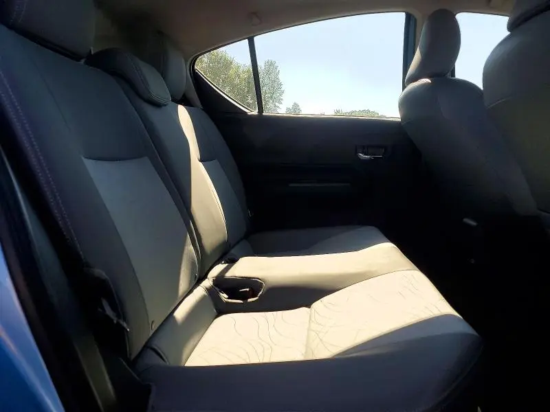 2015 TOYOTA PRIUS C FOUR  