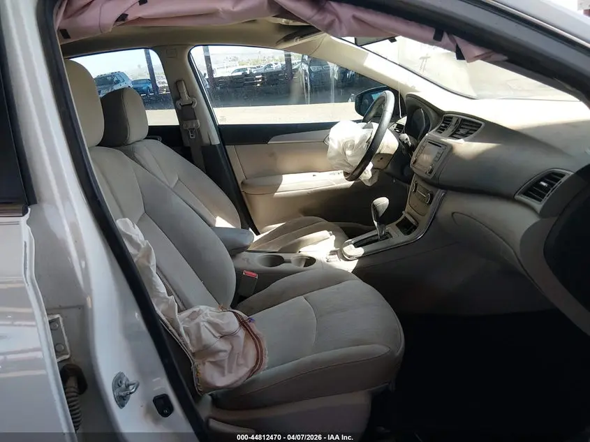 2015 NISSAN SENTRA SV