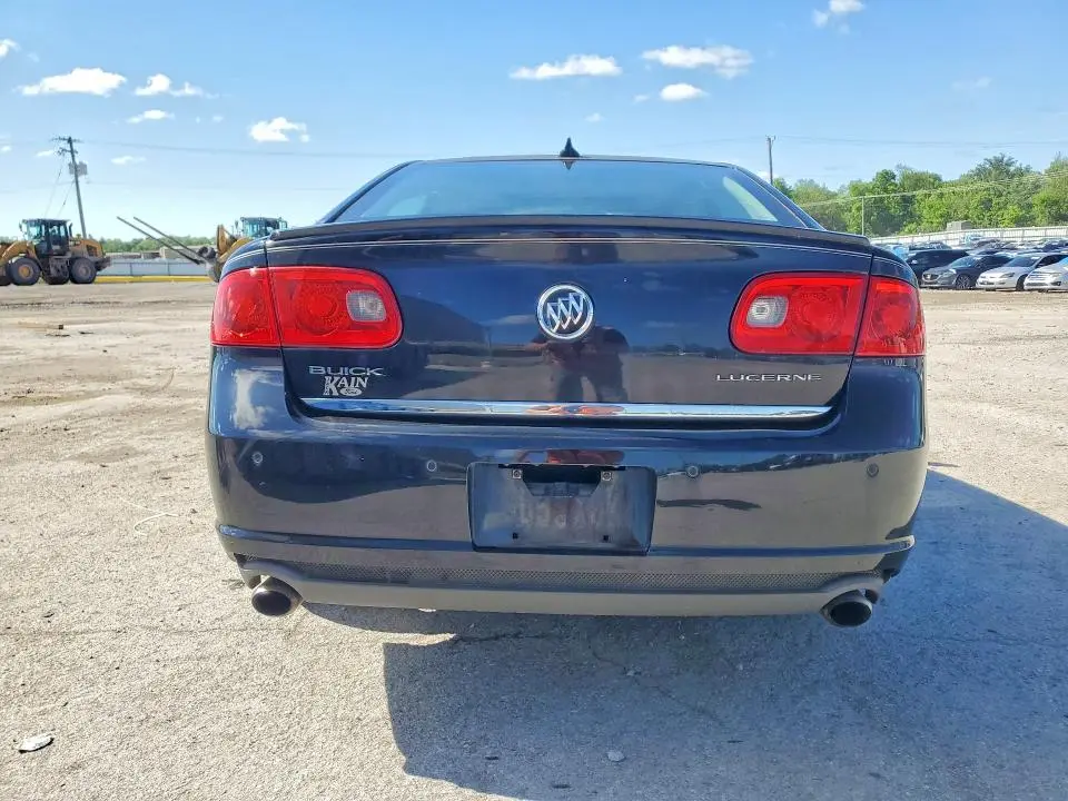 2011 BUICK LUCERNE SUPER SERIES  