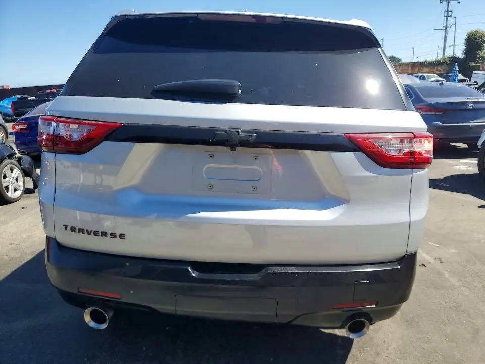 2018 CHEVROLET TRAVERSE LS  
