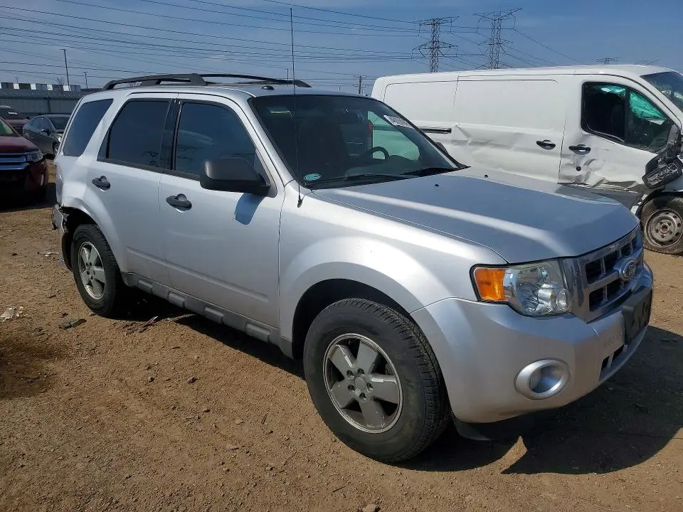 2012 FORD ESCAPE XLT  