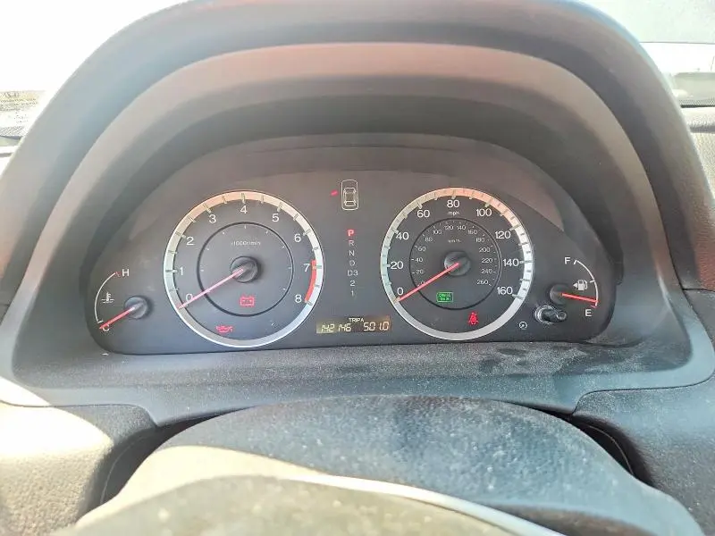 2011 HONDA ACCORD LX  