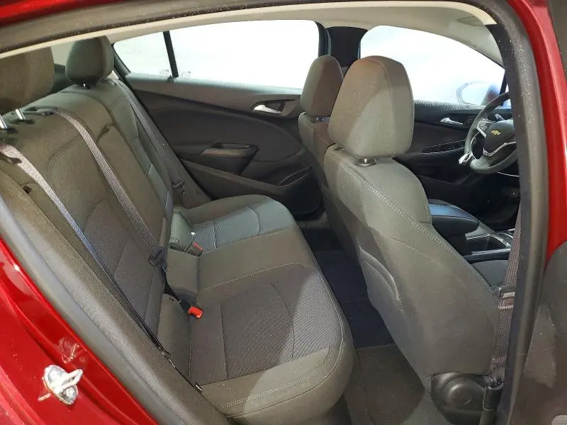 2017 CHEVROLET CRUZE LT  