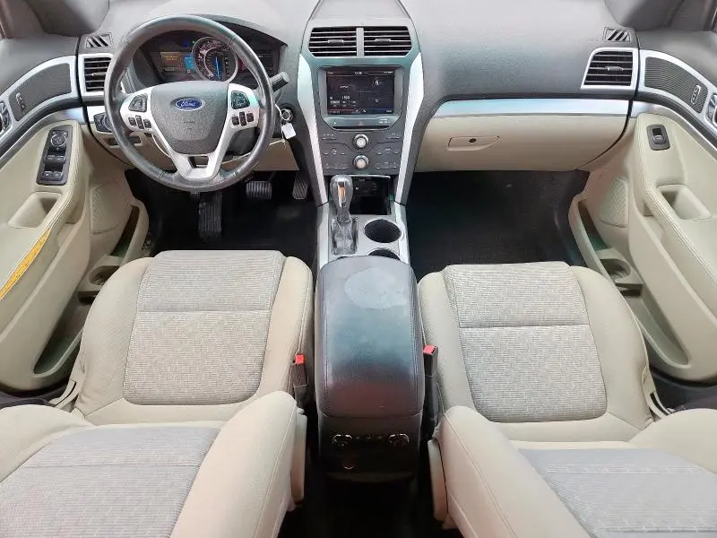 2011 FORD EXPLORER XLT  