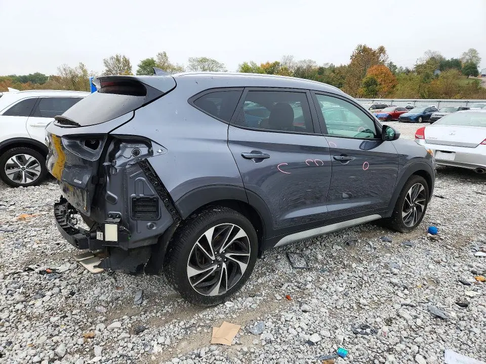 2019 HYUNDAI TUCSON SPORT  