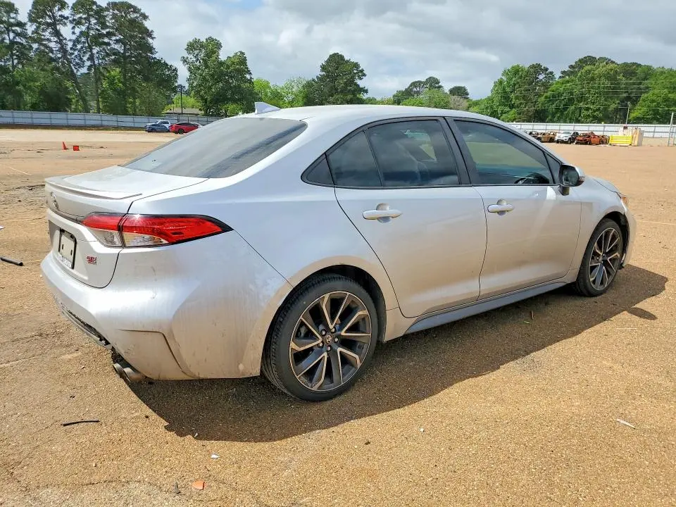 2022 TOYOTA COROLLA SE  
