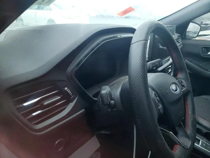 2023 FORD ESCAPE ST LINE  