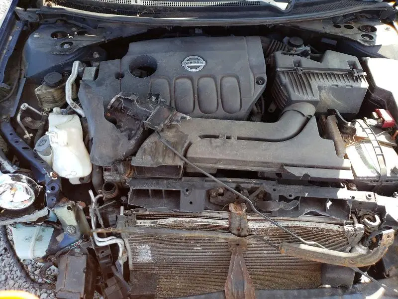 2010 NISSAN ALTIMA S  