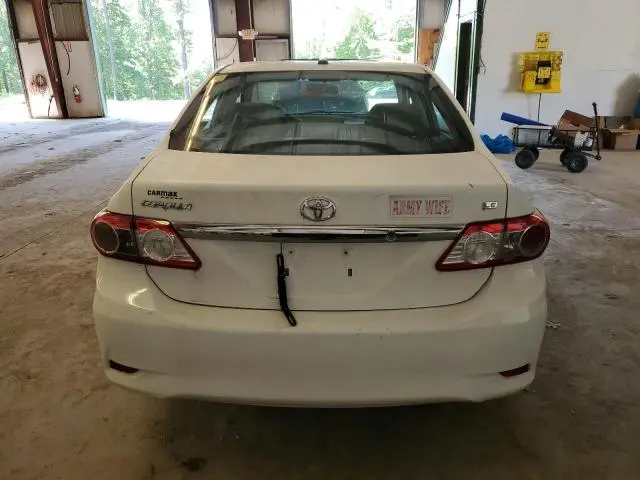 2013 TOYOTA COROLLA BASE  