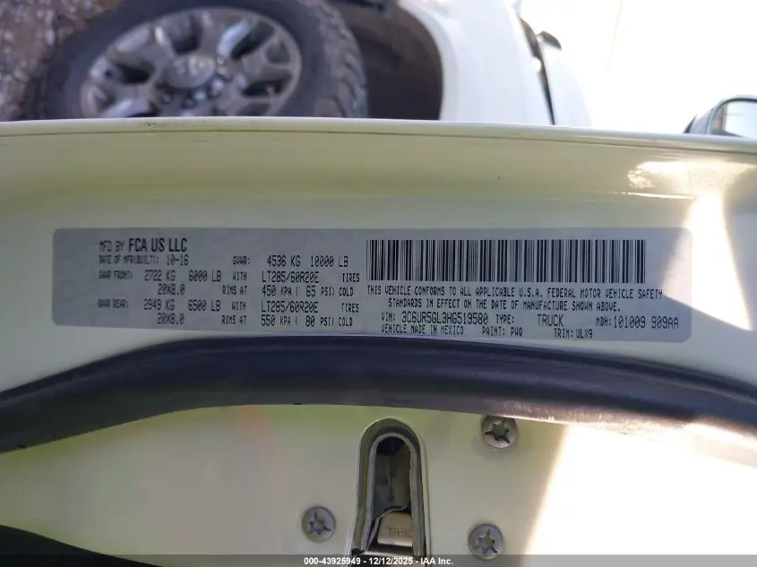 2017 RAM 2500 LIMITED  4X4 6'4 BOX