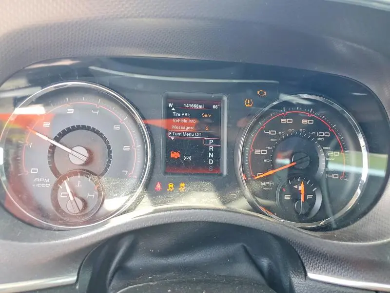 2013 DODGE CHARGER SXT  