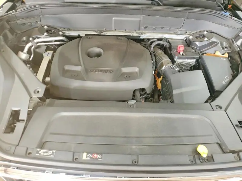 2019 VOLVO XC90 T6 MOMENTUM  