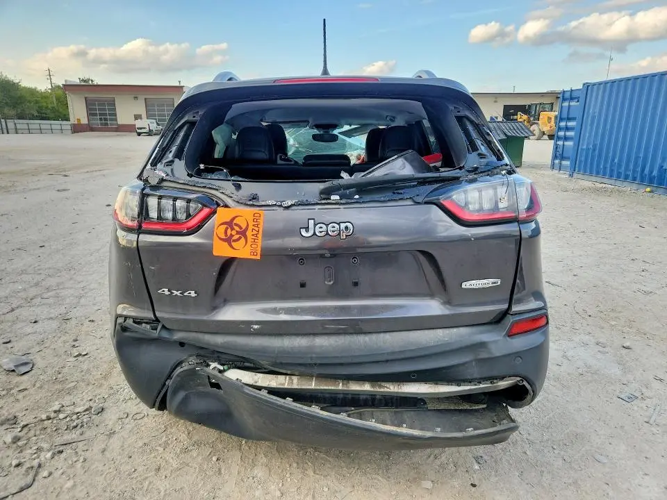 2019 JEEP CHEROKEE LATITUDE PLUS  