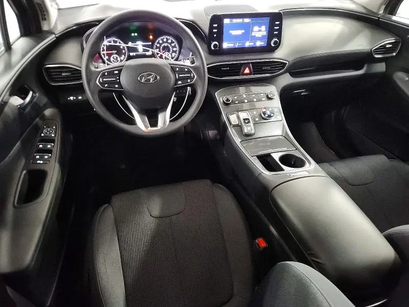 2022 HYUNDAI SANTA FE SE  