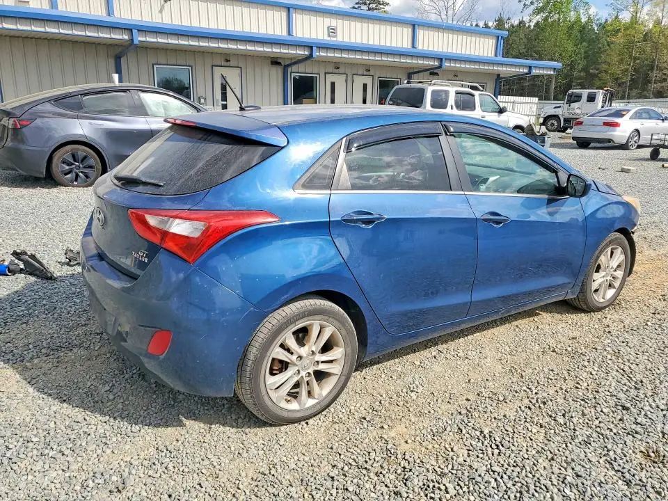 2014 HYUNDAI ELANTRA GT BASE  