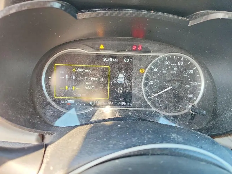 2021 NISSAN VERSA SV  