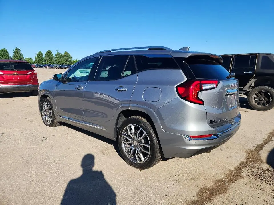 2024 GMC TERRAIN DENALI  