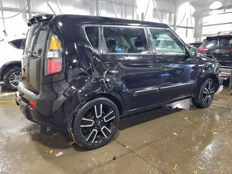2010 KIA SOUL +  