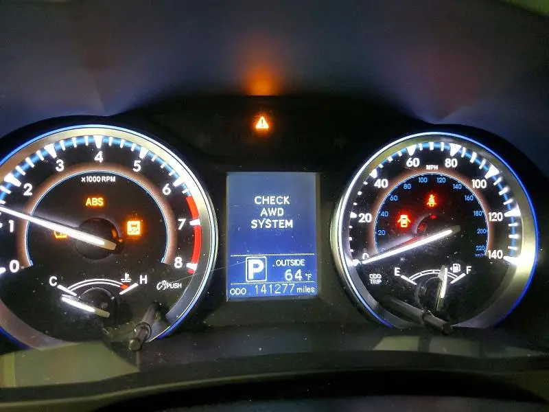 2016 TOYOTA HIGHLANDER LE PLUS  