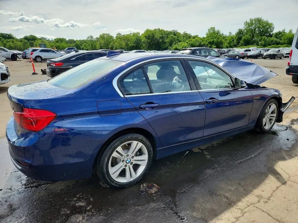 2018 BMW 330 XI  