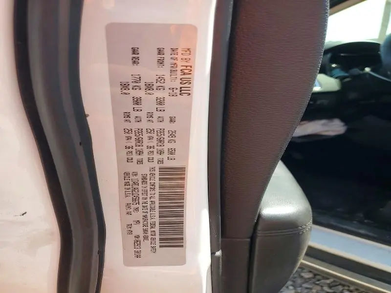 2018 DODGE DURANGO SXT  