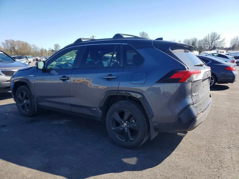 2020 TOYOTA RAV4 XSE  