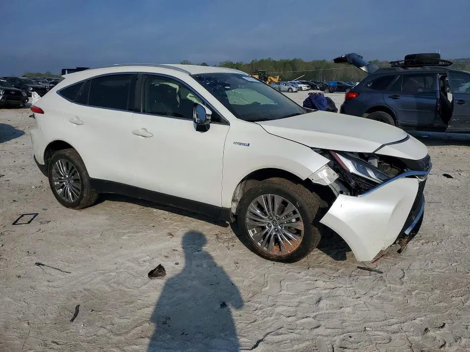 2021 TOYOTA VENZA XLE  