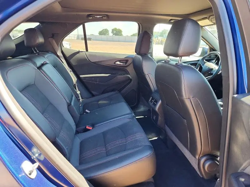 2022 CHEVROLET EQUINOX RS  
