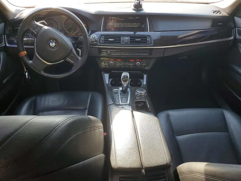 2016 BMW 528 XI  