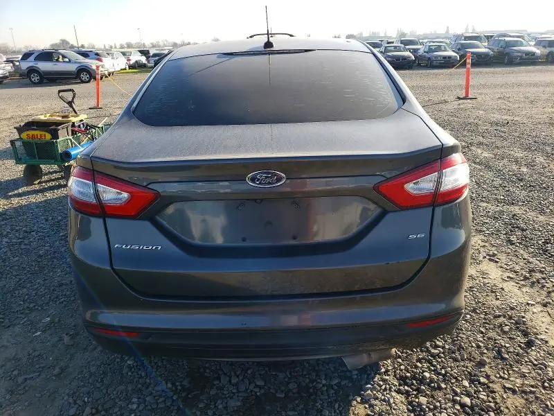 2016 FORD FUSION SE  