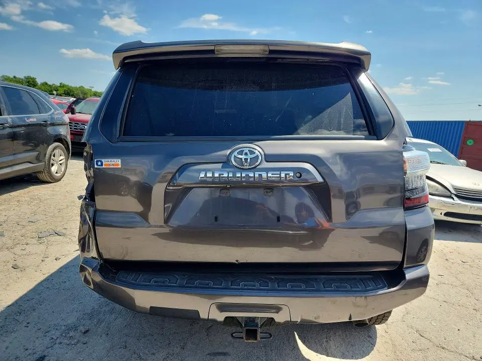 2016 TOYOTA 4RUNNER SR5  