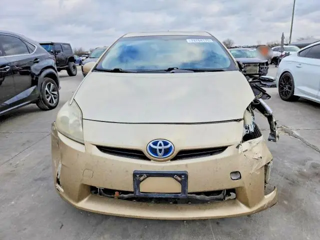 2011 TOYOTA PRIUS TWO  