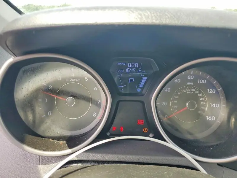 2012 HYUNDAI ELANTRA GLS  