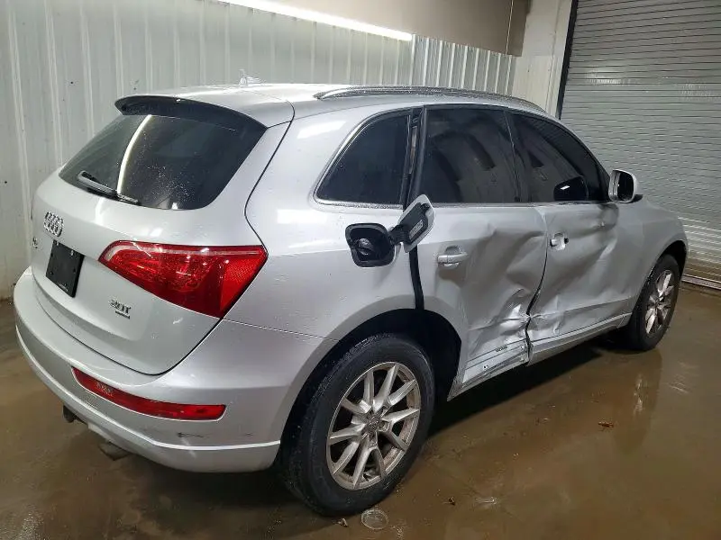 2011 AUDI Q5 PREMIUM  